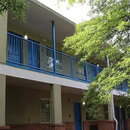 Magnolia Bay Hotel & Suites Jonesboro Extérieur photo
