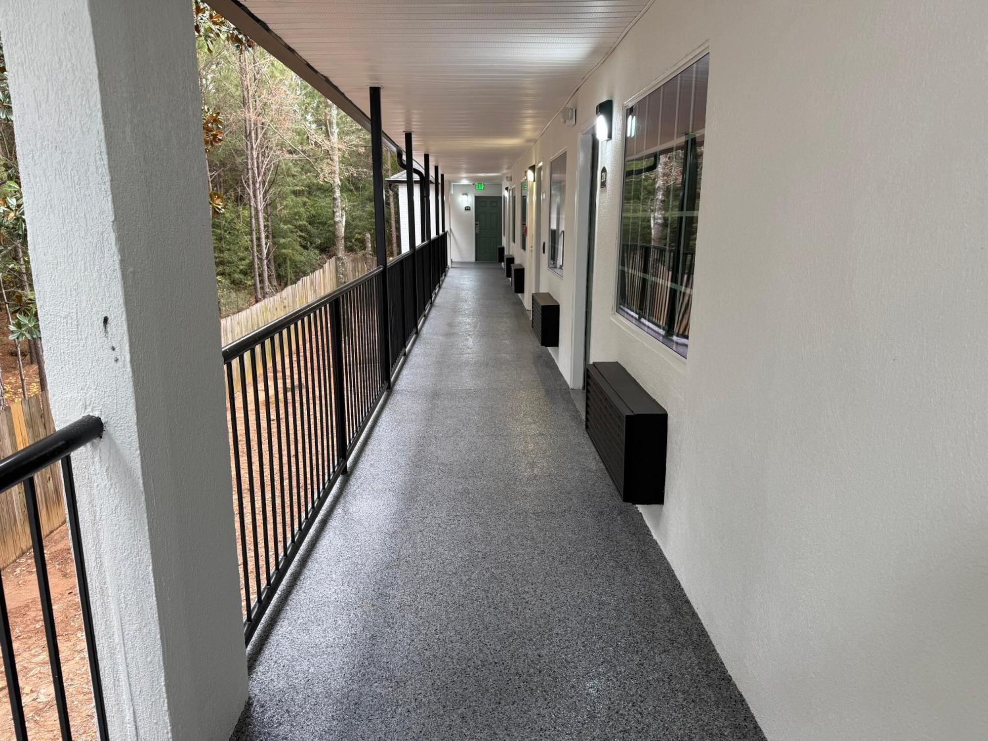 Magnolia Bay Hotel & Suites Jonesboro Extérieur photo