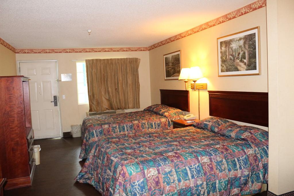 Magnolia Bay Hotel & Suites Jonesboro Extérieur photo