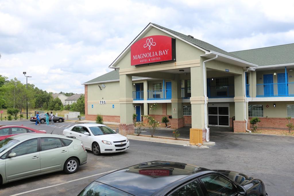 Magnolia Bay Hotel & Suites Jonesboro Extérieur photo