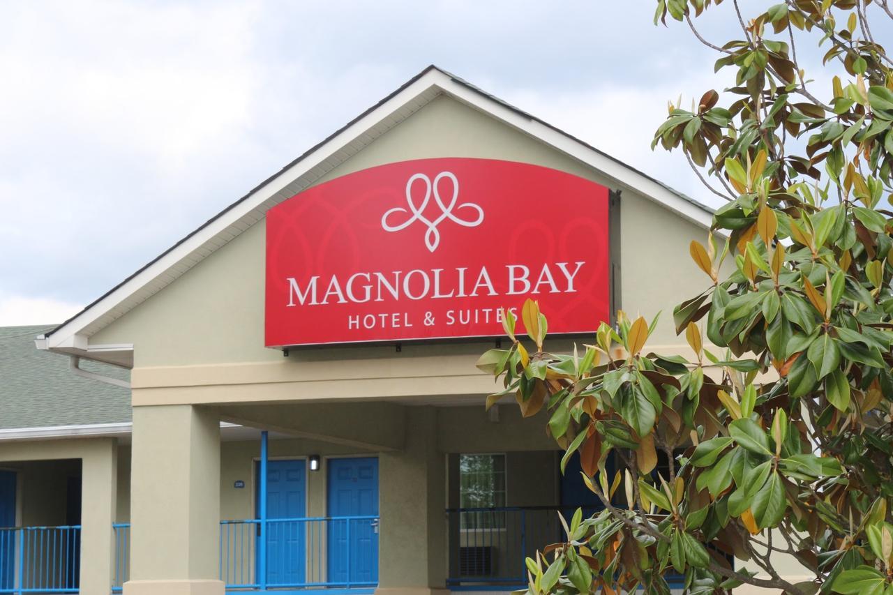 Magnolia Bay Hotel & Suites Jonesboro Extérieur photo