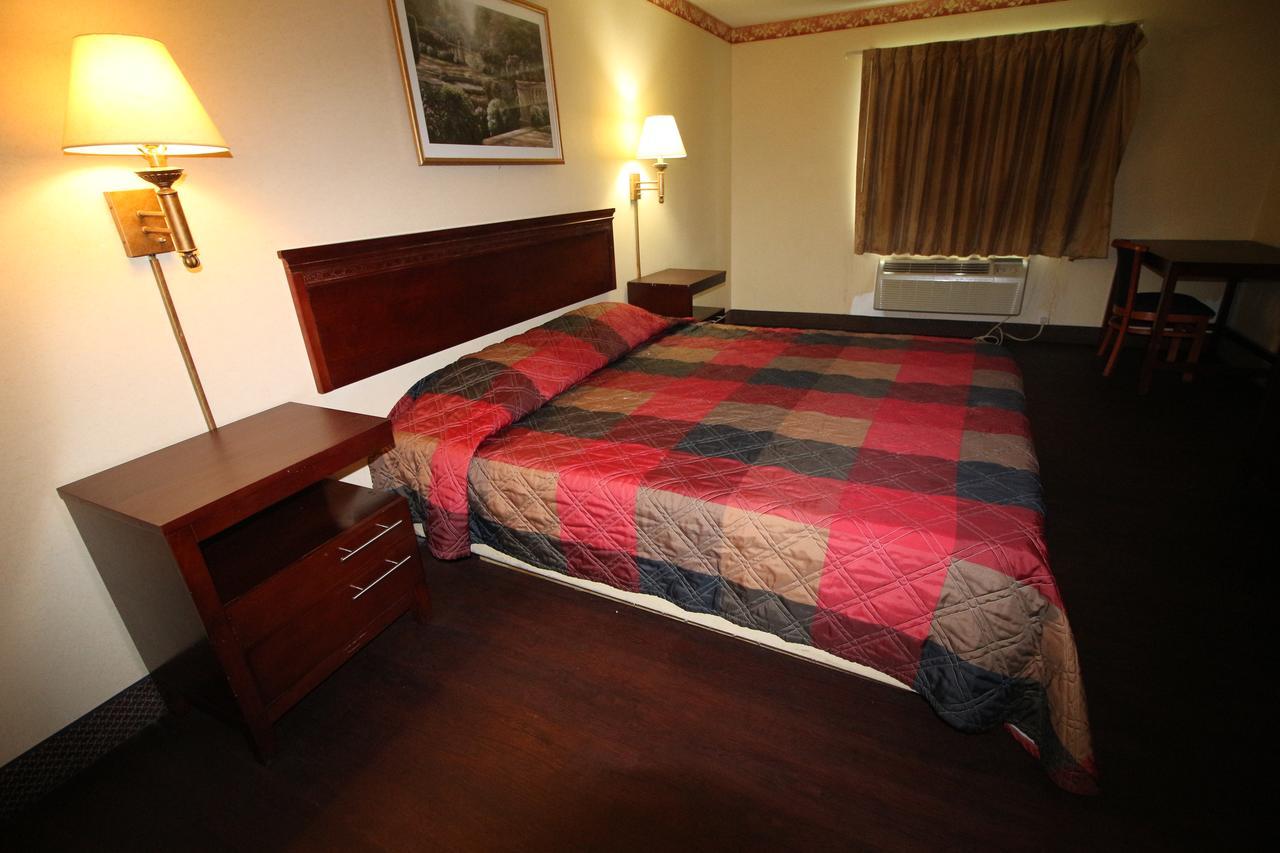 Magnolia Bay Hotel & Suites Jonesboro Extérieur photo