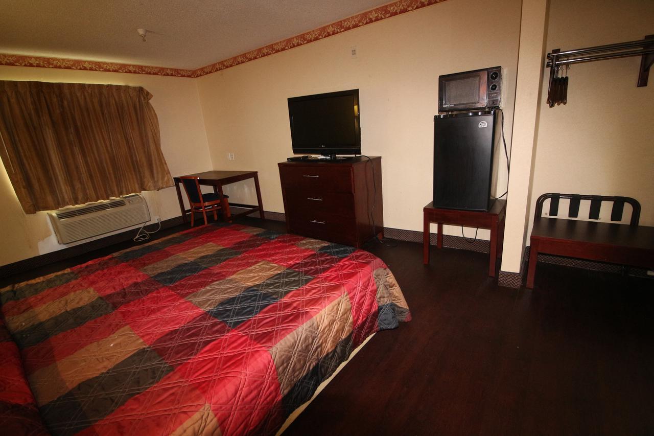 Magnolia Bay Hotel & Suites Jonesboro Extérieur photo