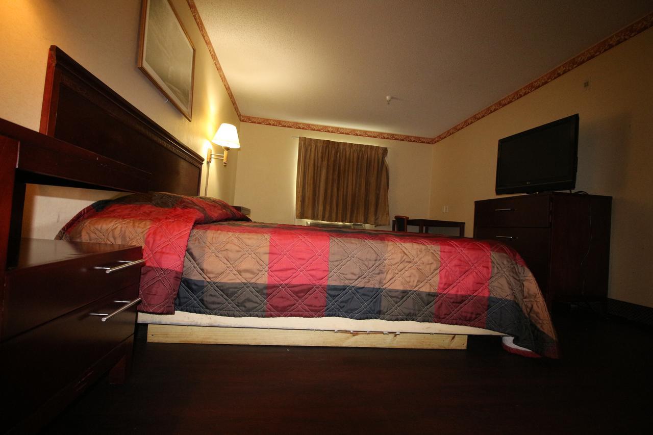 Magnolia Bay Hotel & Suites Jonesboro Extérieur photo