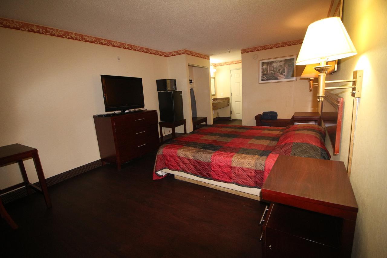 Magnolia Bay Hotel & Suites Jonesboro Extérieur photo