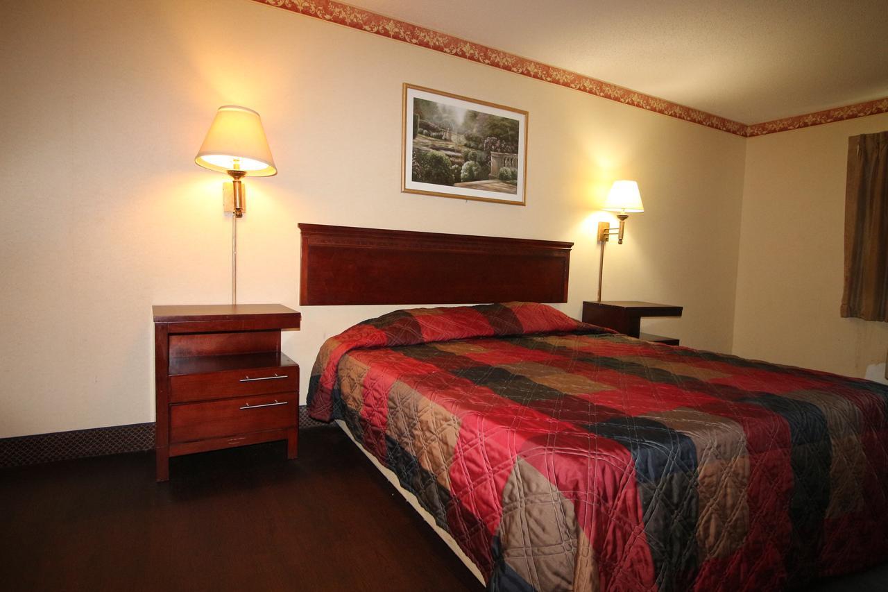 Magnolia Bay Hotel & Suites Jonesboro Extérieur photo