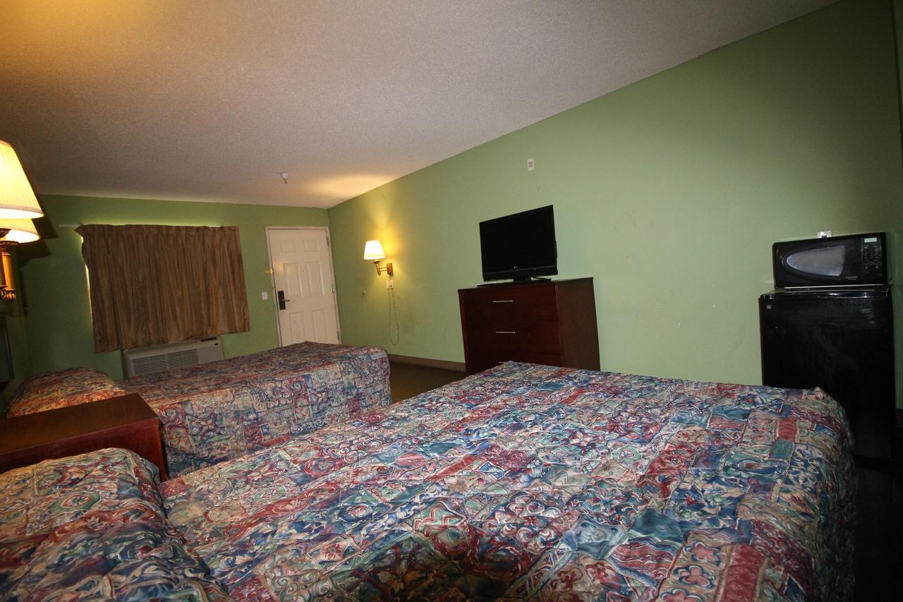Magnolia Bay Hotel & Suites Jonesboro Extérieur photo